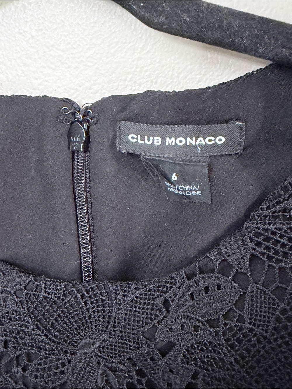 Club Monaco Black Lace Cutout Fit & Flare Mini Dress Cocktail LBD 6 - Picture 4 of 9